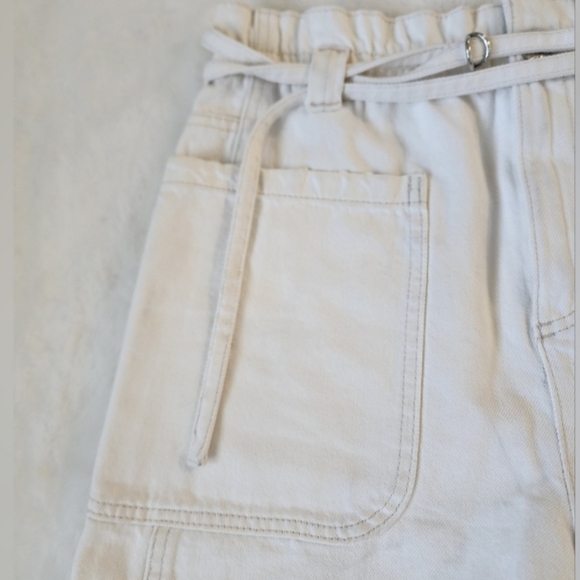 ❌️SOLD❌️NWT ZARA WHITE DENIM HIGH WAISTED PAPERBAG BERMUDA SHORTS - Picture 8 of 14